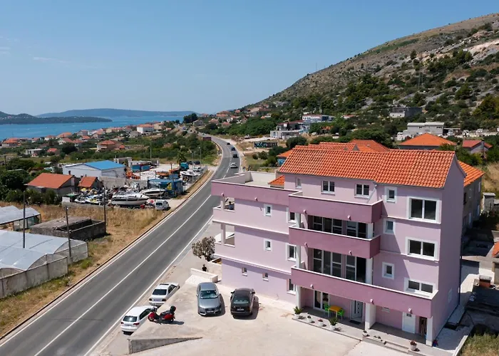 Lägenhet Marin Trogir